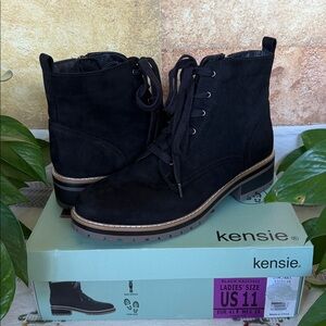 NEW Kensie Women’s Kasha Military Combat Lace-Up Zipped Ankle Boots, Size 11M